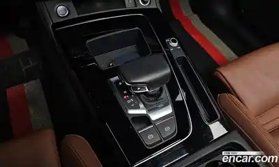 Audi Q5 2022 2.0 Автомат в Москве № 196220, миниатюра 6