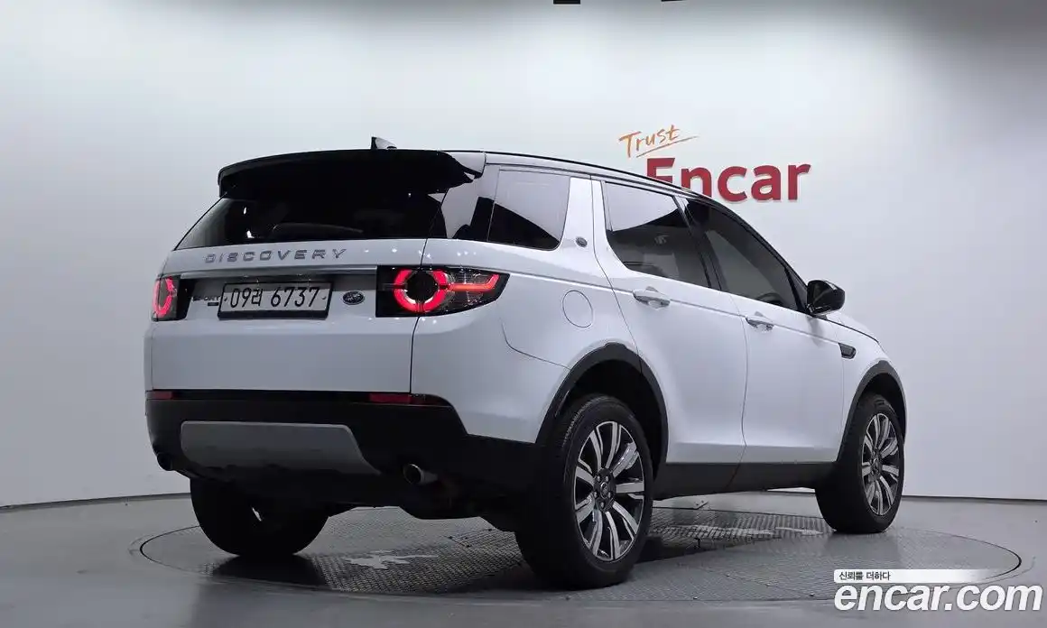 Land Rover Discovery Sport 2018 2.0 Автомат в Москве № 198251, фото 15