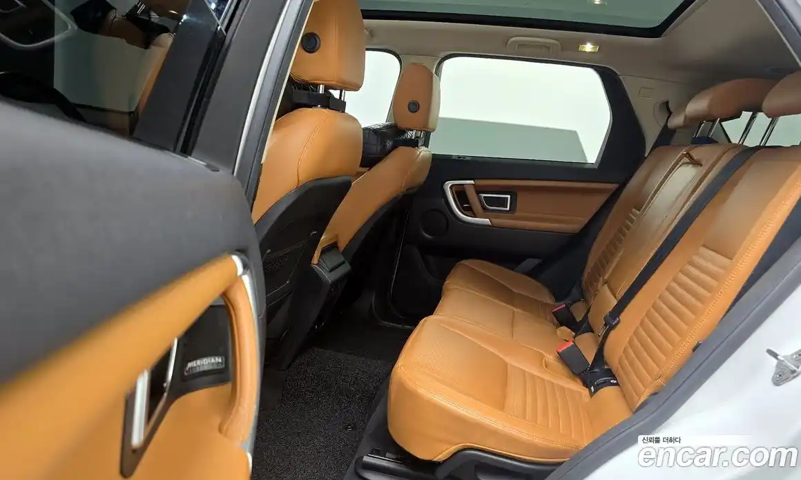 Land Rover Discovery Sport 2018 2.0 Автомат в Москве № 198251, фото 10