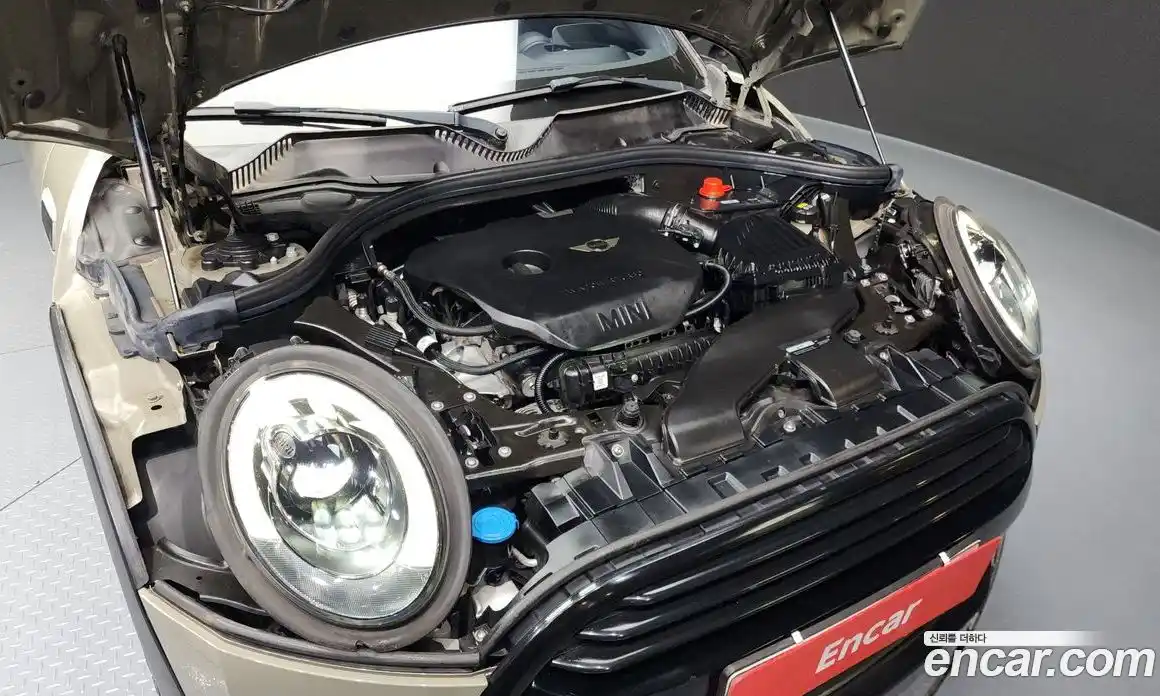 Mini Clubman 2019 1.5 Автомат в Москве № 198512, фото 9