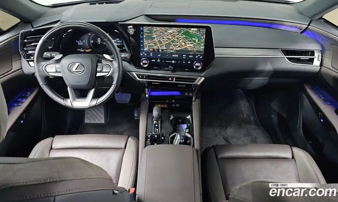 Lexus RX 2025 2.5 Автомат в Москве № 198729, фото 7