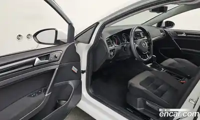 Volkswagen Golf, 2014