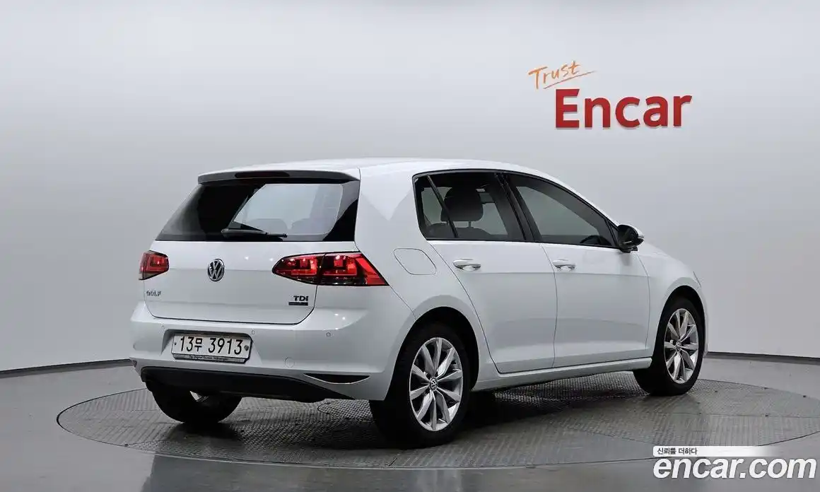 Volkswagen Golf 2014 1.6 Автомат в Москве № 198925, фото 15