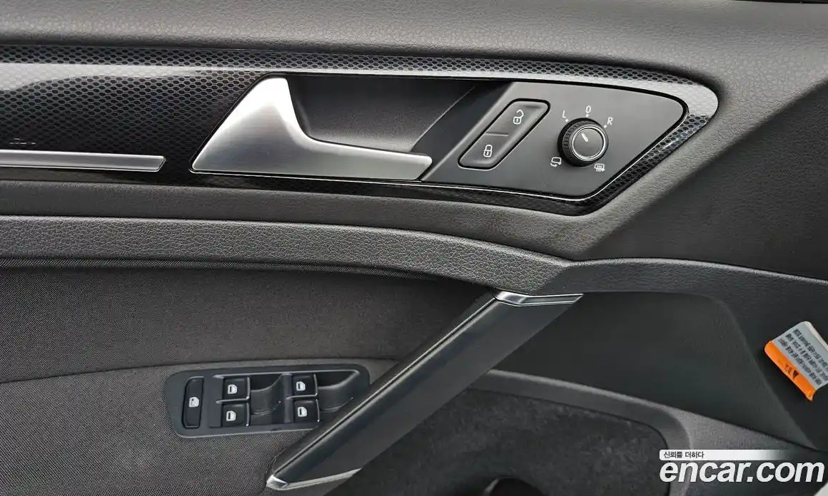 Volkswagen Golf 2014 1.6 Автомат в Москве № 198925, фото 10