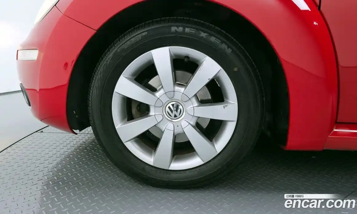 Volkswagen Beatle 2007 2.0 Автомат в Москве № 199199, фото 14