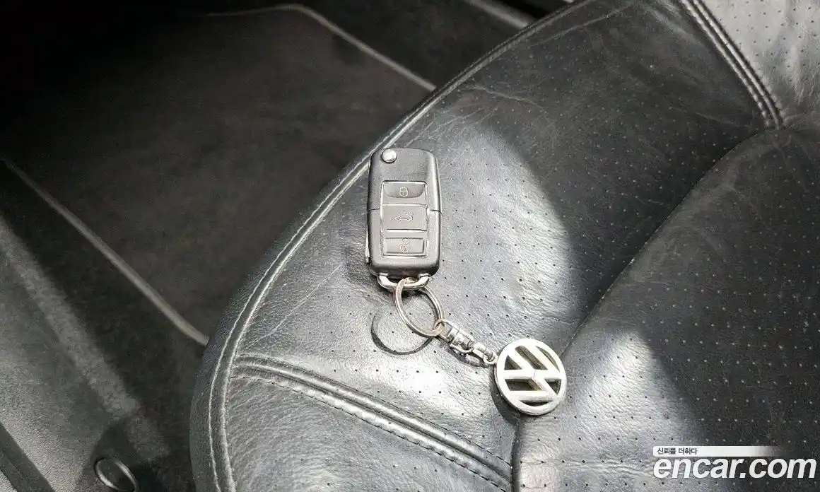 Volkswagen Beatle 2007 2.0 Автомат в Москве № 199199, фото 7
