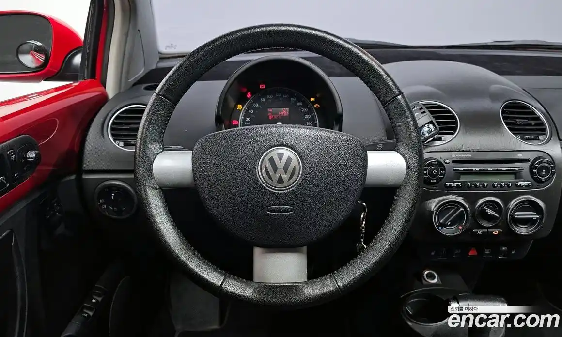 Volkswagen Beatle 2007 2.0 Автомат в Москве № 199199, фото 10