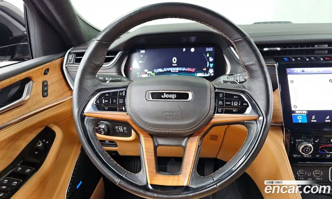 Jeep Cherokee 2023 2.0 Автомат в Москве № 199453, фото 14