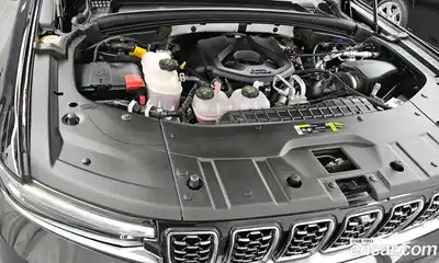 Jeep Cherokee 2023 2.0 Автомат в Москве № 199453, миниатюра 9