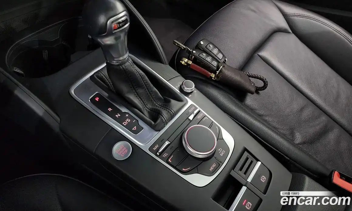 Audi A3 2015 1.6 Автомат в Москве № 205914, фото 14