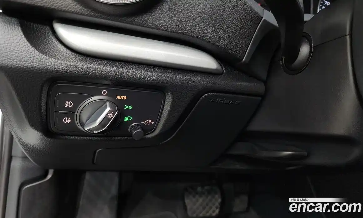 Audi A3 2015 1.6 Автомат в Москве № 205914, фото 18