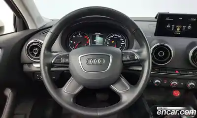 Audi A3 2015 1.6 Автомат в Москве № 205914, миниатюра 5