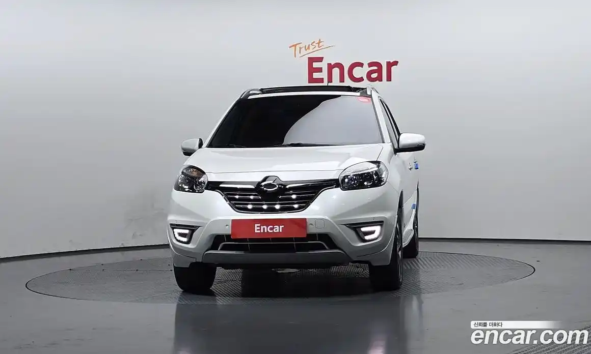 Renault QM5 2015 2.0 Автомат в Москве № 206108, фото 1