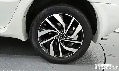 Renault QM5 2015 2.0 Автомат в Москве № 206108, миниатюра 7