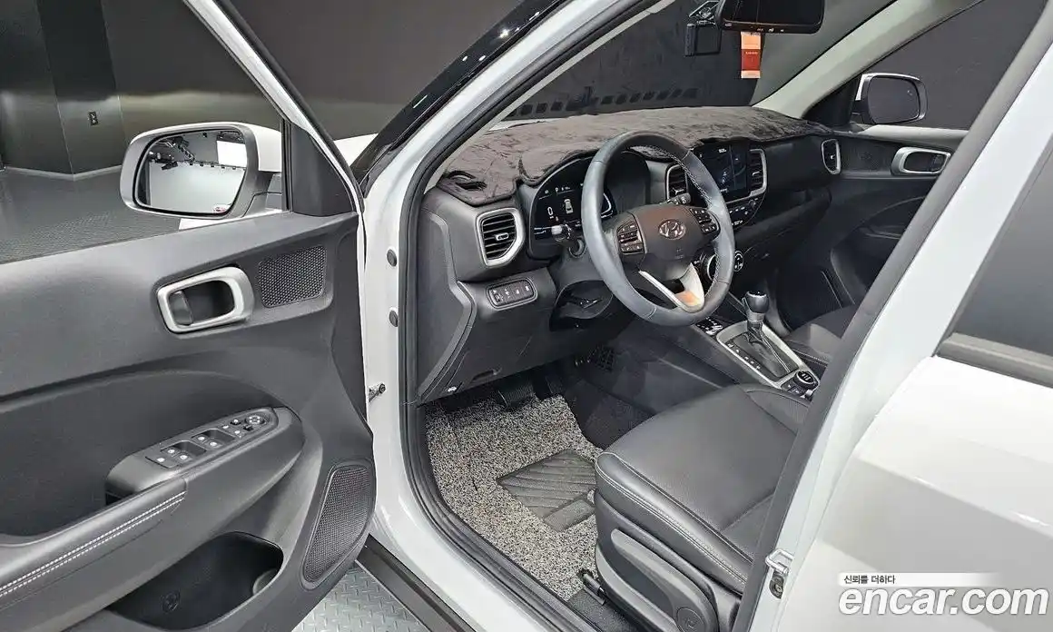 Hyundai Venue 2023 1.6 Автомат в Москве № 209449, фото 20