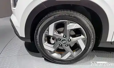 Hyundai Venue 2023 1.6 Автомат в Москве № 209449, миниатюра 3