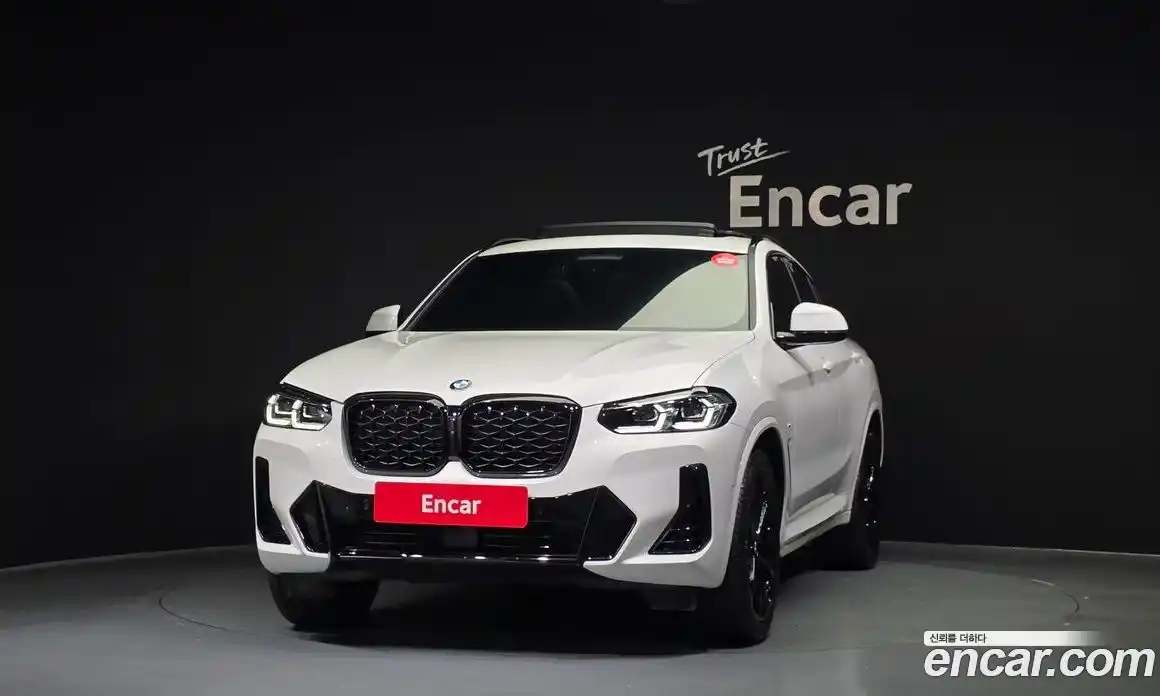 BMW X4 2025 2.0 Автомат в Москве № 210148, фото 3