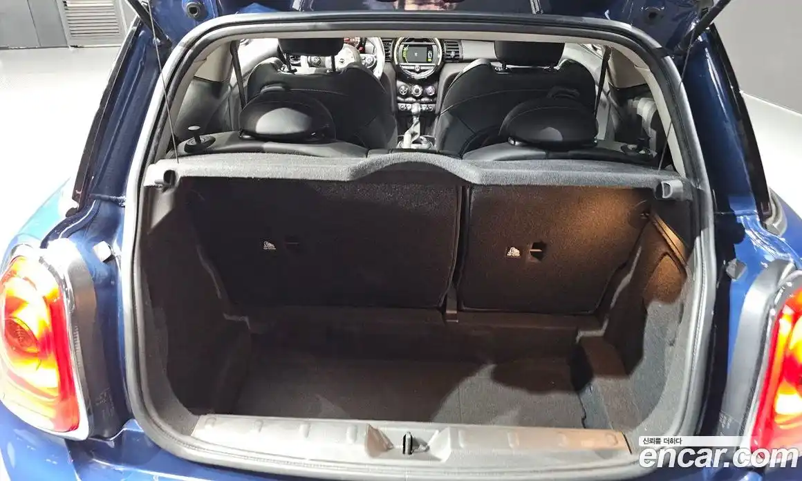 Mini Cooper 2018 1.5 Автомат в Москве № 210463, фото 4