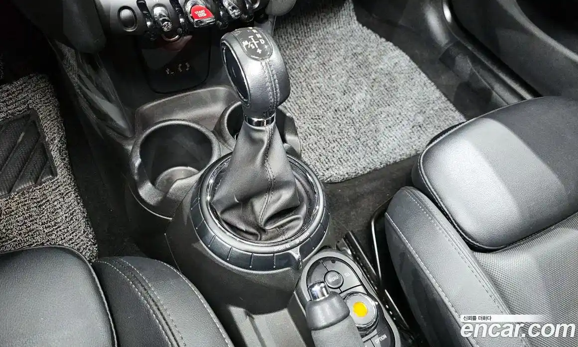 Mini Cooper 2018 1.5 Автомат в Москве № 210463, фото 6