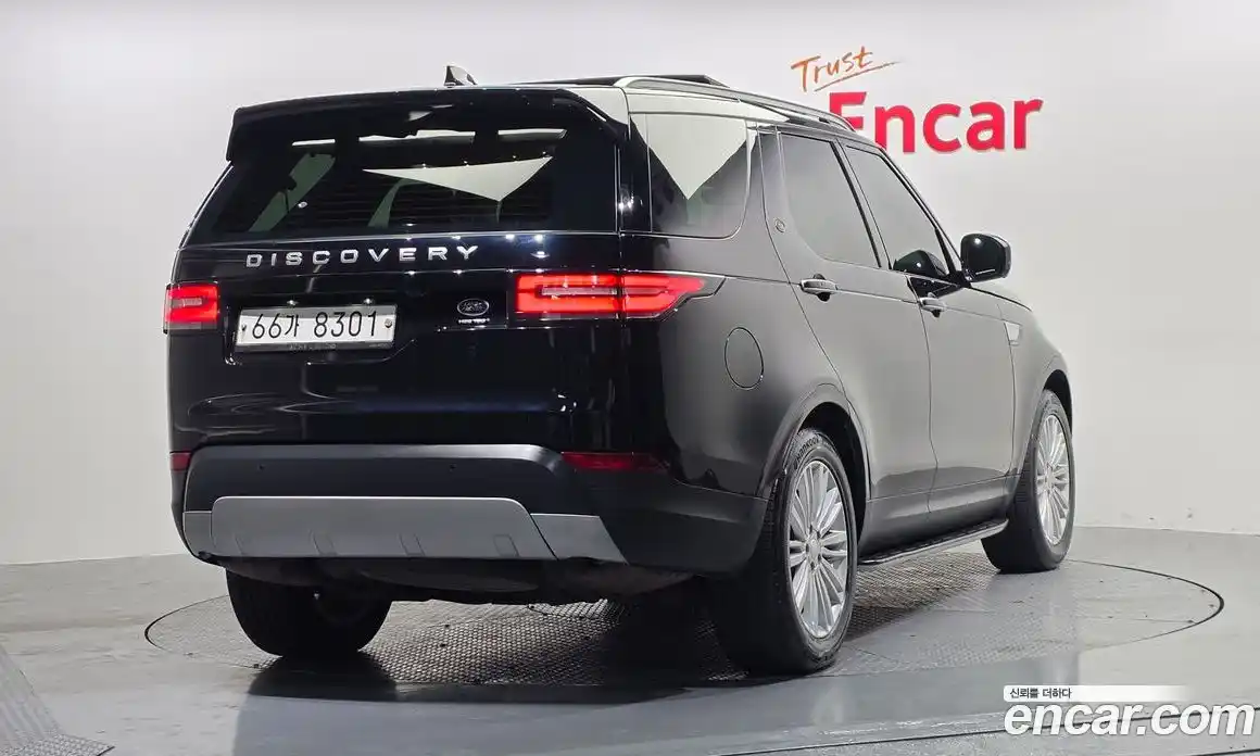 Land Rover Discovery 2018 3.0 Автомат в Москве № 213715, фото 15