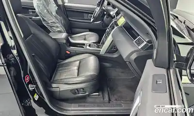 Land Rover Discovery Sport 2019 2.0 Автомат в Москве № 213739, миниатюра 9