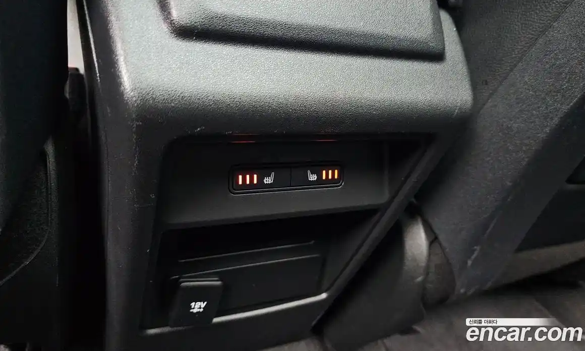 Land Rover Discovery Sport 2019 2.0 Автомат в Москве № 213739, фото 10