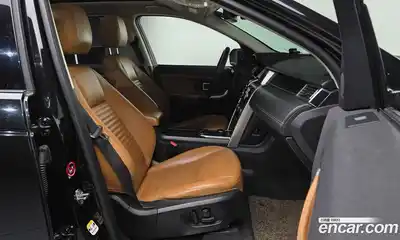 Land Rover Discovery Sport 2018 2.0 Автомат в Москве № 213799, миниатюра 2