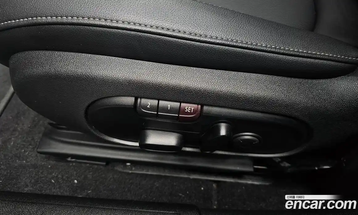 Mini Clubman 2021 2.0 Автомат в Москве № 214133, фото 16