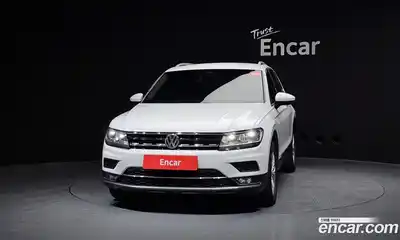 Volkswagen Tiguan, 2020