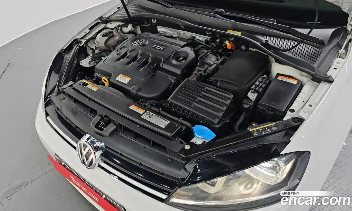 Volkswagen Golf 2015 2.0 Автомат в Москве № 215230, фото 16