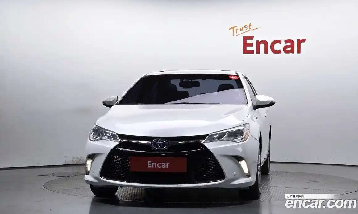 Toyota Camry 2015 2.5 Автомат в Москве № 215507, фото 14