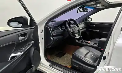 Toyota Camry 2015 2.5 Автомат в Москве № 215507, миниатюра 2