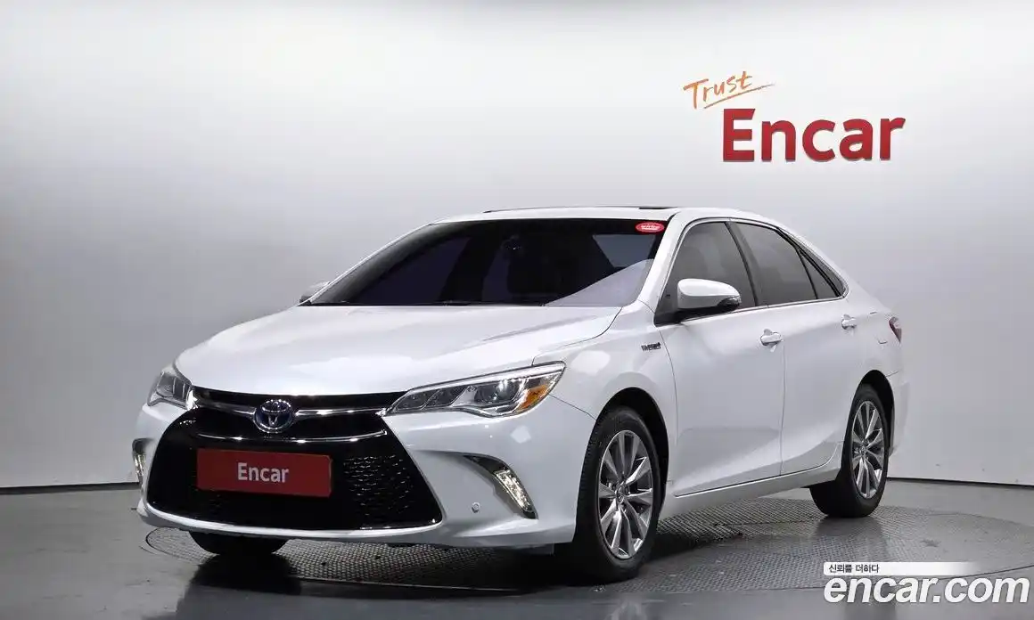 Toyota Camry 2015 2.5 Автомат в Москве № 215507, фото 7