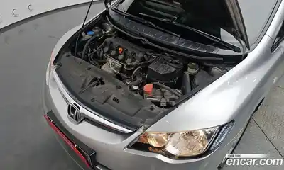 Honda Civic 2008 1.8 Автомат в Москве № 215686, миниатюра 6