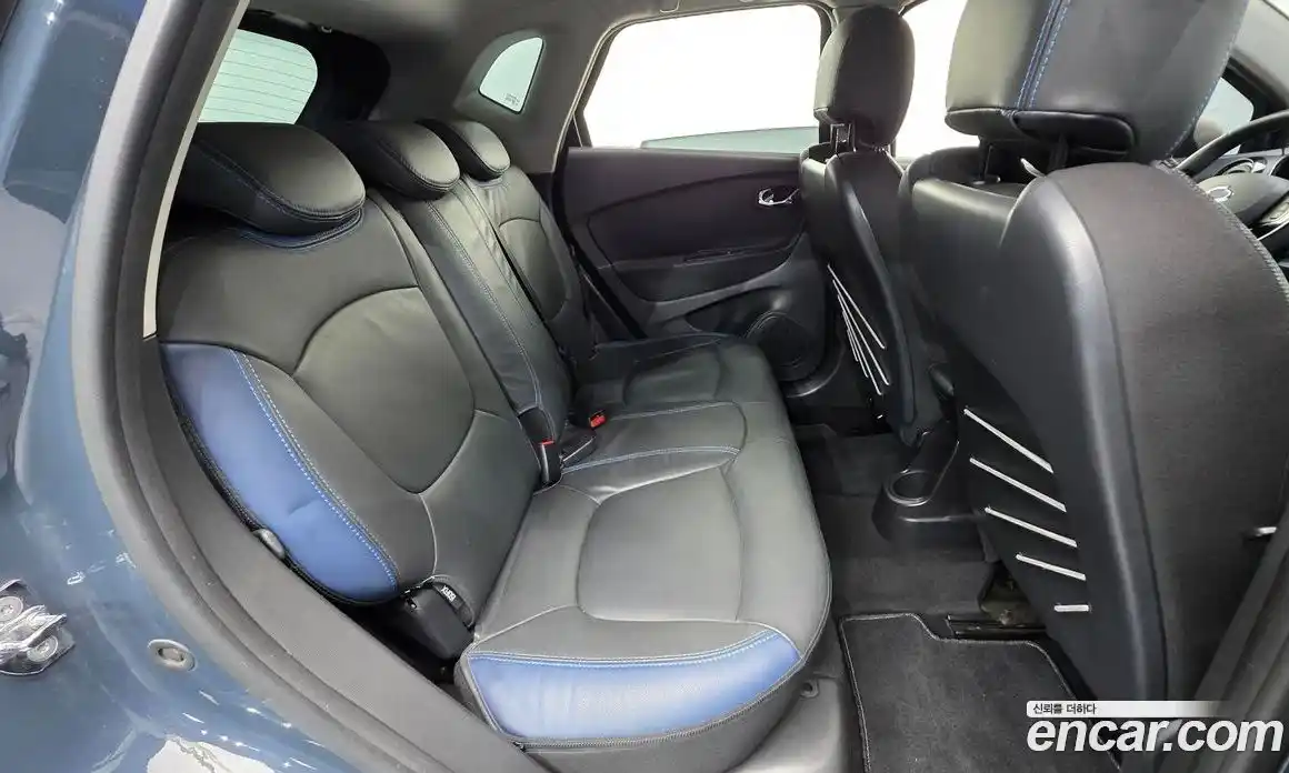 Renault QM3 2015 1.5 Автомат в Москве № 225934, фото 19