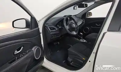 Renault SM3 2014 1.6 Автомат в Москве № 226341, миниатюра 3