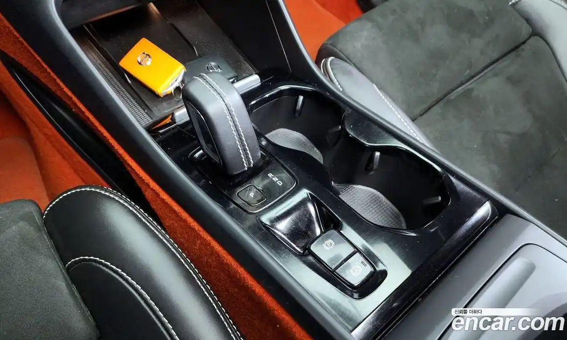 Volvo XC40 2021 2.0 Автомат в Москве № 227891, фото 10