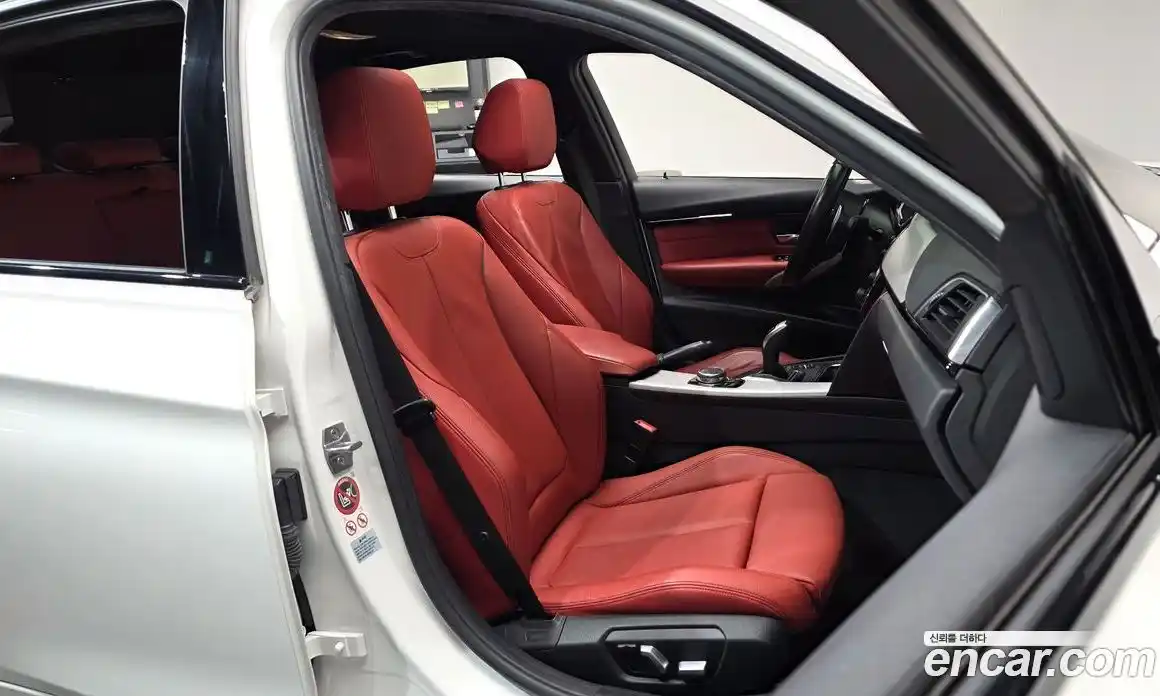 BMW 3-Series 2016 2.0 Автомат в Москве № 229315, фото 6