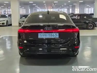 Audi A6 e-tron 2025 0.2 Автомат в Москве № 230269, миниатюра 4