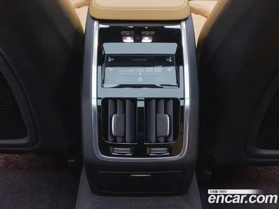 Volvo S90 2024 2.0 Автомат в Москве № 230862, фото 16