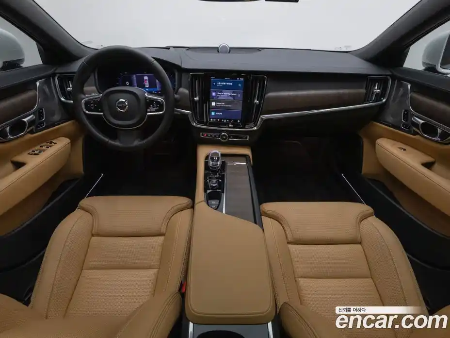 Volvo S90 2024 2.0 Автомат в Москве № 230862, фото 7