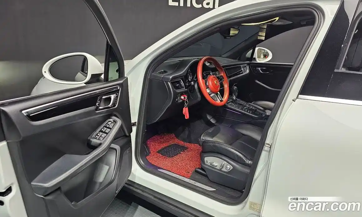 Porsche Macan 2015 3.0 Автомат в Москве № 230993, фото 16