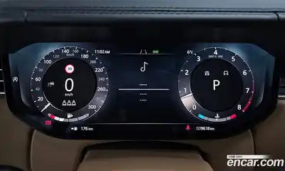 Land Rover Range-Rover 2024 4.4 Автомат в Москве № 231182, миниатюра 9