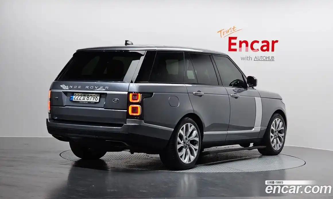 Land Rover Range-Rover 2022 5.0 Автомат в Москве № 231274, фото 15