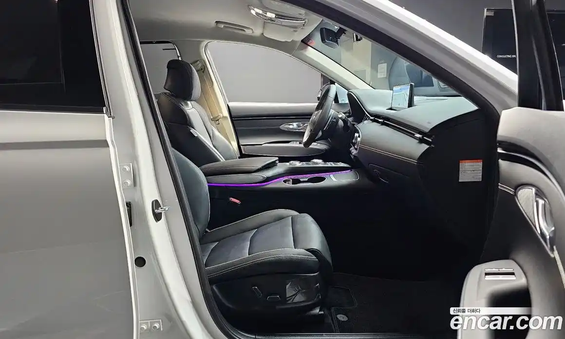 Genesis GV70 2022 0.1 Автомат в Москве № 23145, фото 11