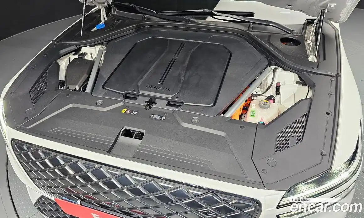 Genesis GV70 2022 0.1 Автомат в Москве № 23145, фото 20
