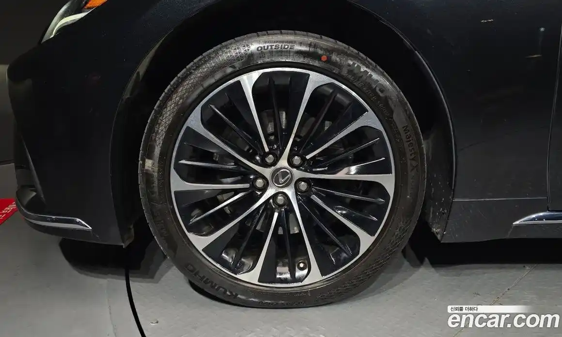 Lexus LS 2021 3.4 Автомат в Москве № 232048, фото 14