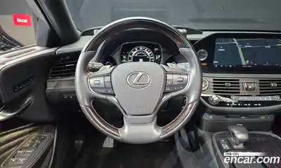 Lexus LS 2021 3.4 Автомат в Москве № 232048, миниатюра 8