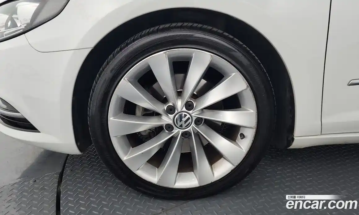 Volkswagen CC 2015 2.0 Автомат в Москве № 232245, фото 5