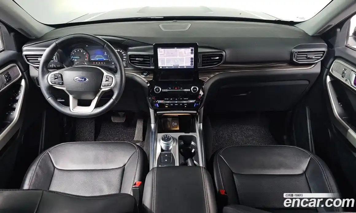 Ford Explorer 2023 2.3 Автомат в Москве № 233141, фото 11